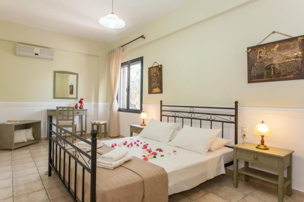 Villa Manolis La Canea Esterno foto